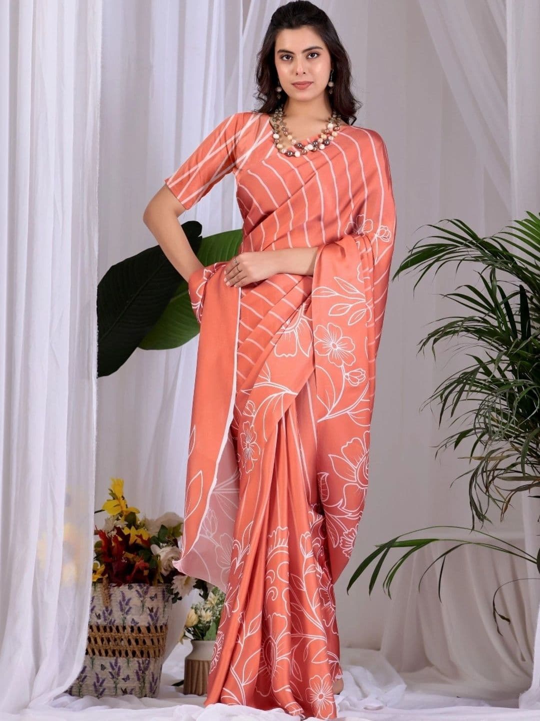 Moda Rapido Floral Designer Saree thumbnail 2