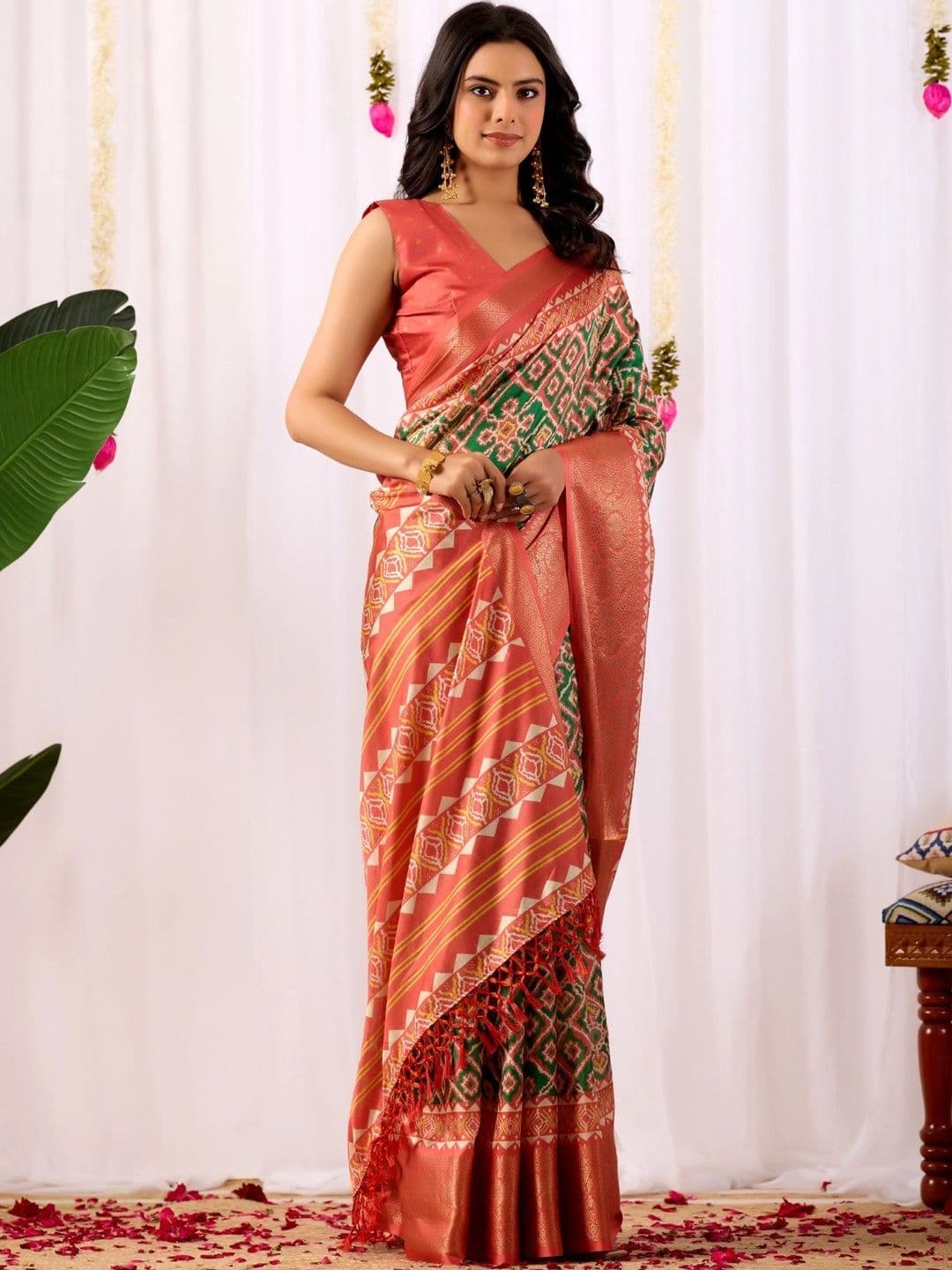 Moda Rapido Zari Silk Blend Fusion Saree thumbnail 3