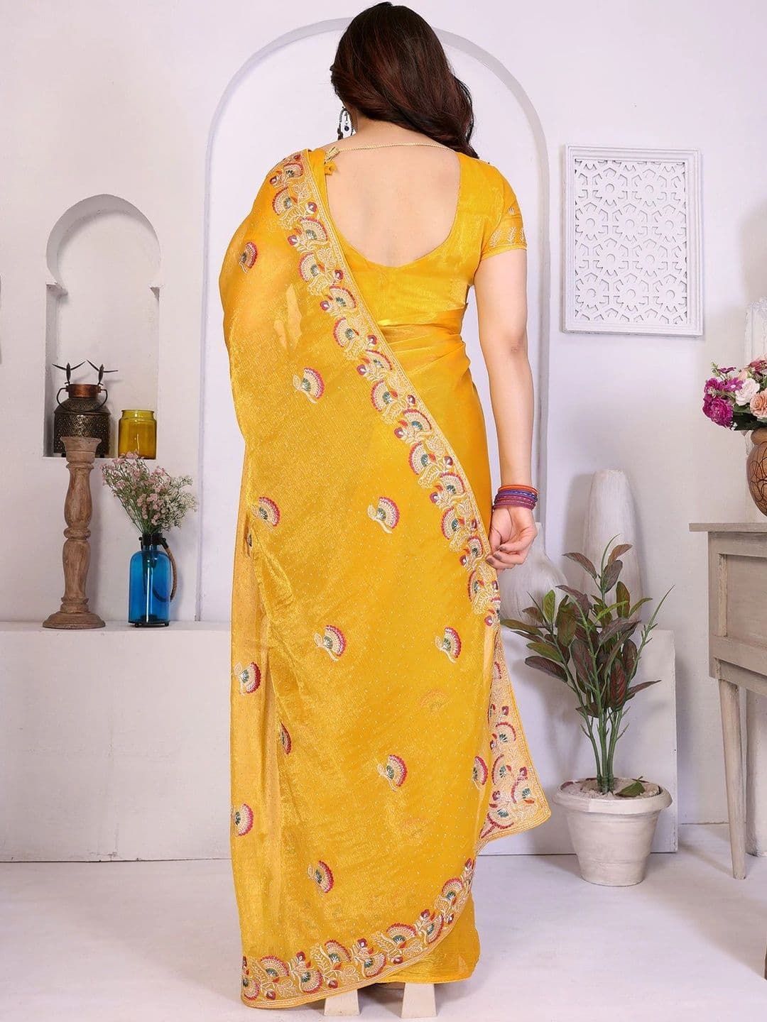 priyashi Floral Embroidered Satin Heavy Work Saree thumbnail 3