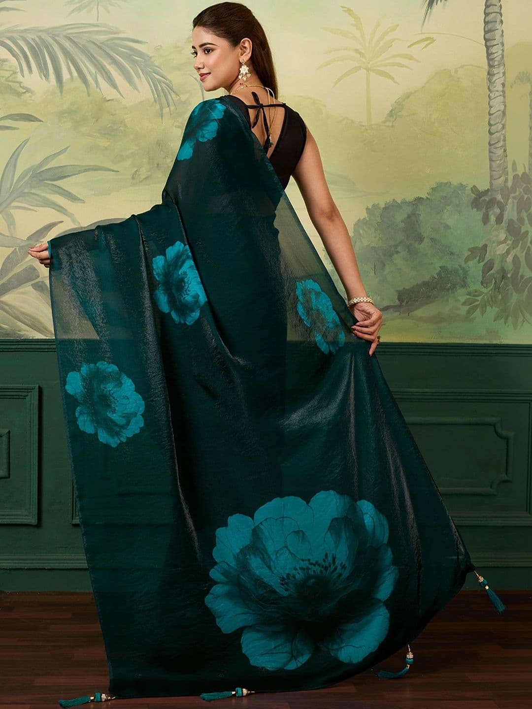 Nayanthara Trends Floral Satin Designer Saree thumbnail 6