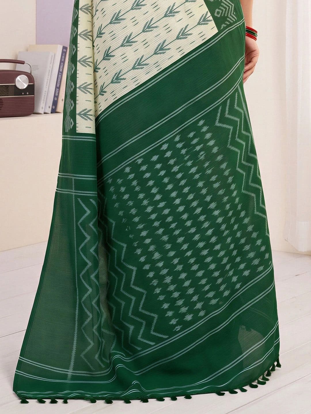 Anouk Ethnic Motifs Designer Bagh Saree thumbnail 4