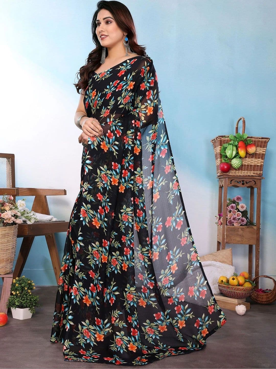 SZN Floral Pure Georgette Saree thumbnail 2