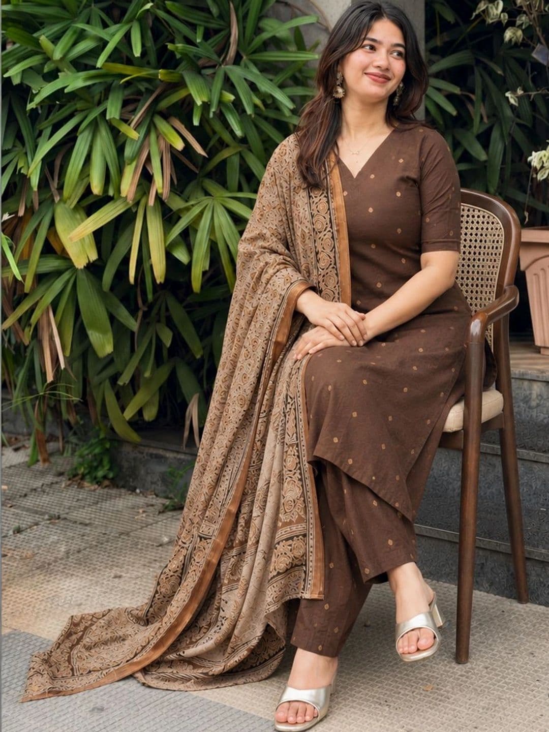 KALINI Women Ethnic Motifs Regular Kurta with Trousers & With Dupatta thumbnail 5