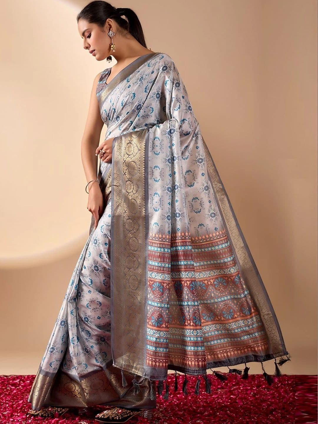 Moda Rapido Zari Silk Blend Designer Saree thumbnail 5