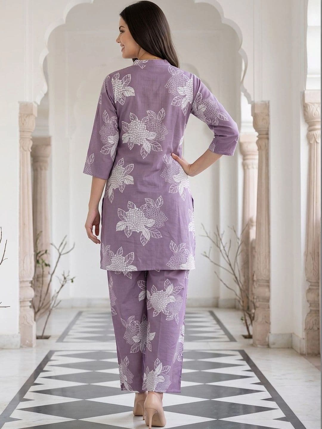 KALINI Women Floral Printed Regular Pure Cotton Kurta with Trousers thumbnail 7
