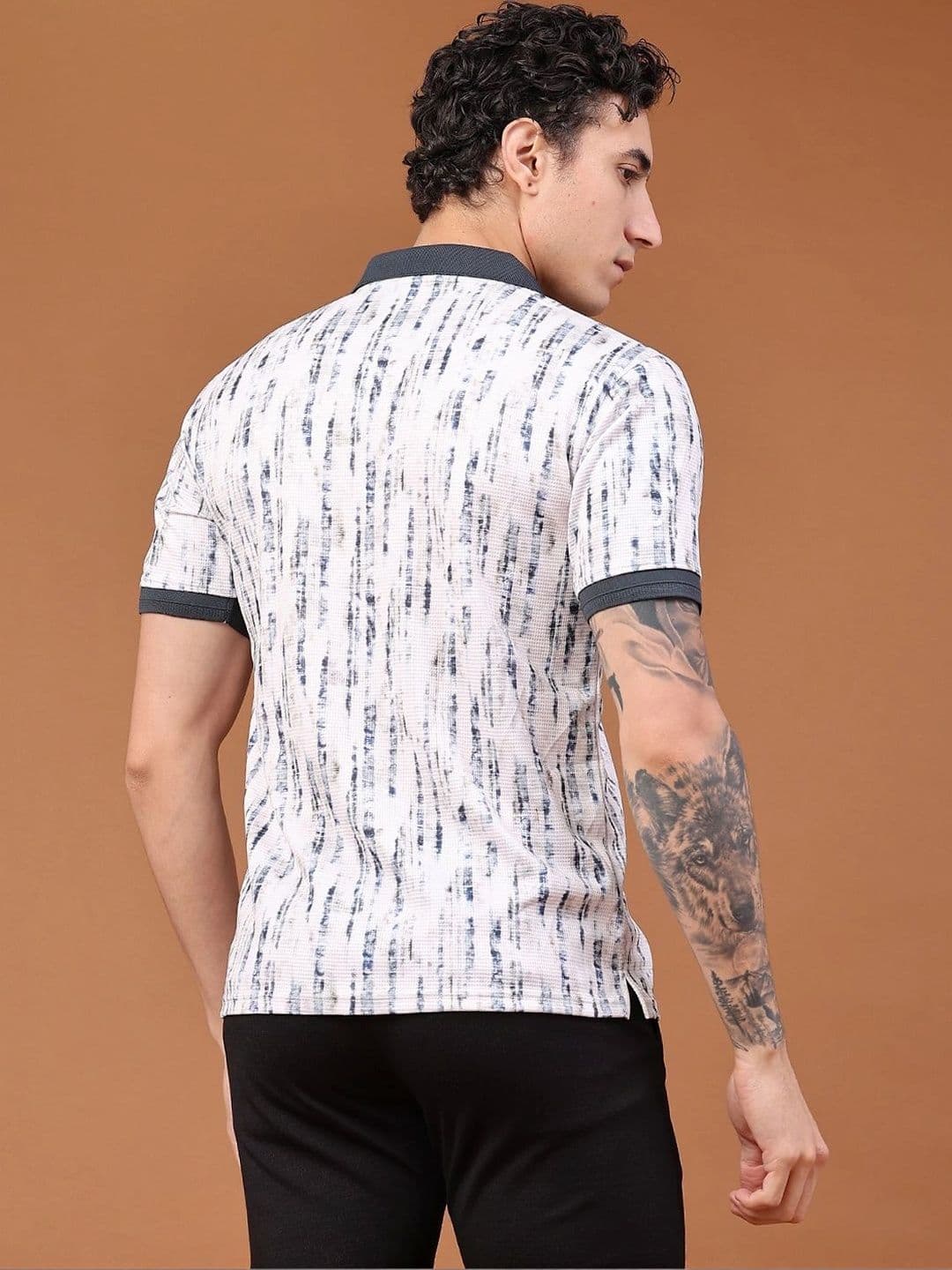 LIMEROAD Men Cotton Printed Polo Collar Short Sleeves T-shirt thumbnail 5