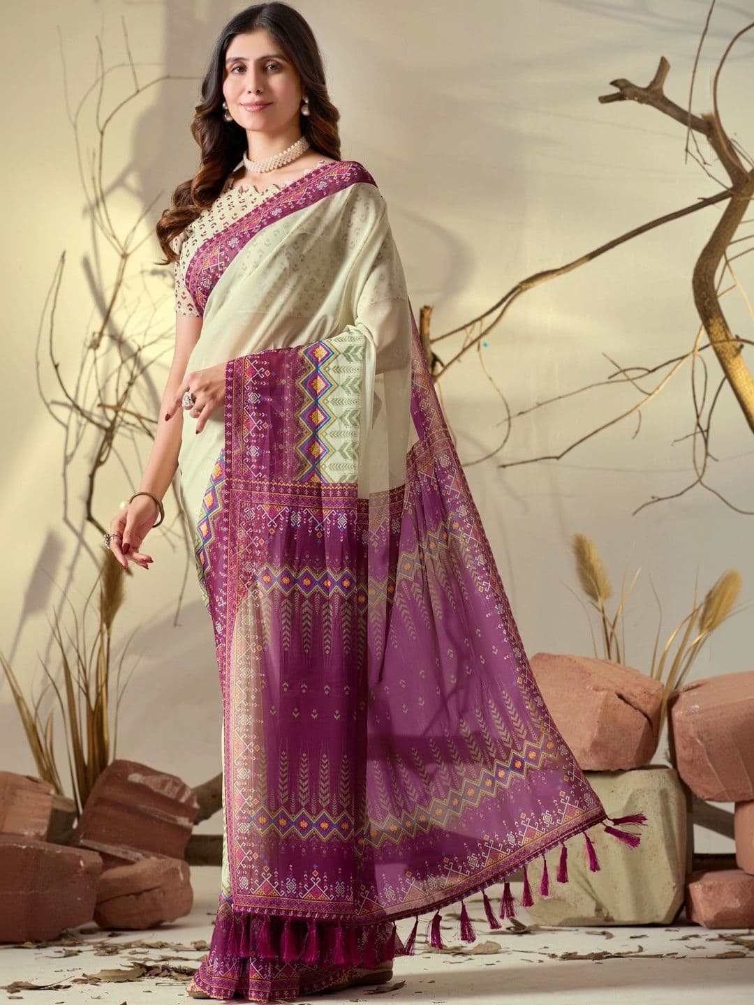 Moda Rapido Poly Georgette Designer Saree thumbnail 3