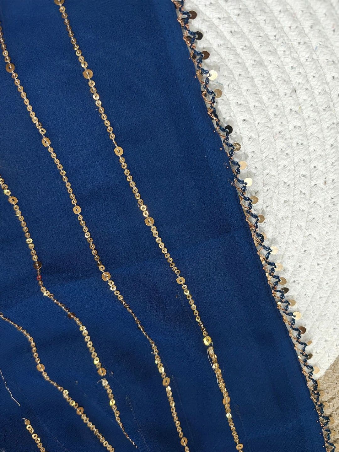 House of Pataudi Striped Sequinned Poly Georgette Designer Saree thumbnail 3