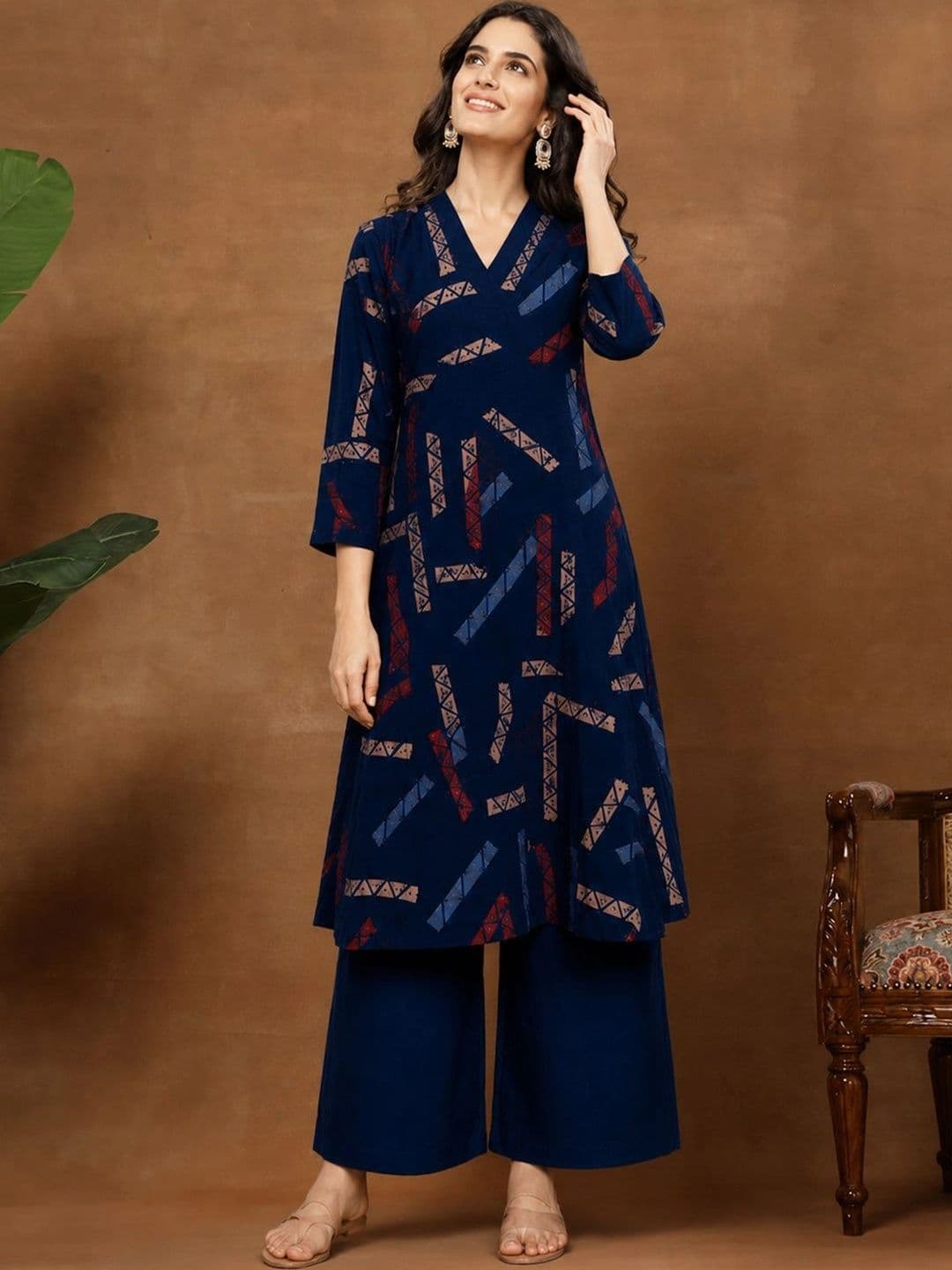 Sangria Geometric Printed A-Line Kurta with Palazzos thumbnail 5