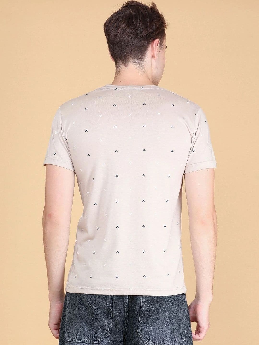 V-Mart Men Printed Round Neck Slim Fit T-shirt thumbnail 6