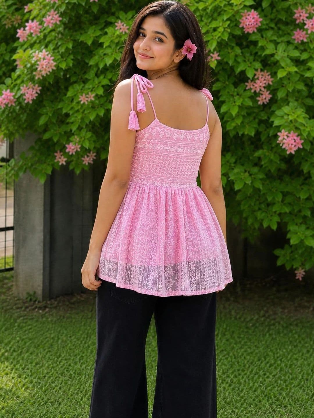 Youthnic Ethnic Motifs Embroidered Chikankari Chikankari Empire Kurti thumbnail 4