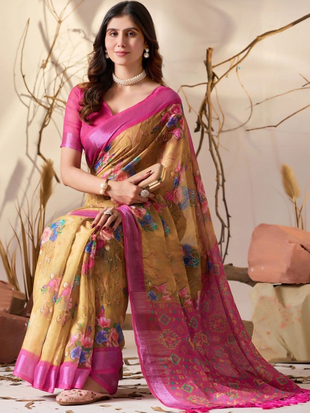 Moda Rapido Floral Zari Linen Blend Designer Saree thumbnail 2