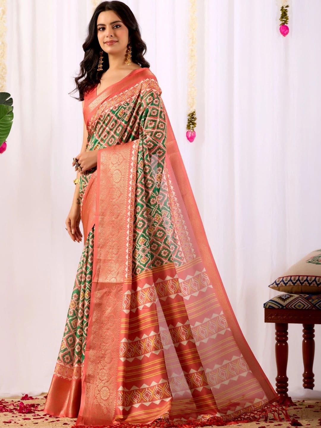 Moda Rapido Zari Silk Blend Fusion Saree thumbnail 4