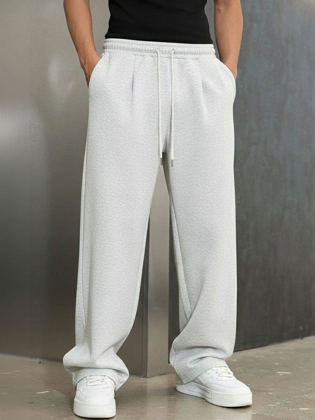 Daphne Maurier Men Regular Fit Training Joggers thumbnail 4