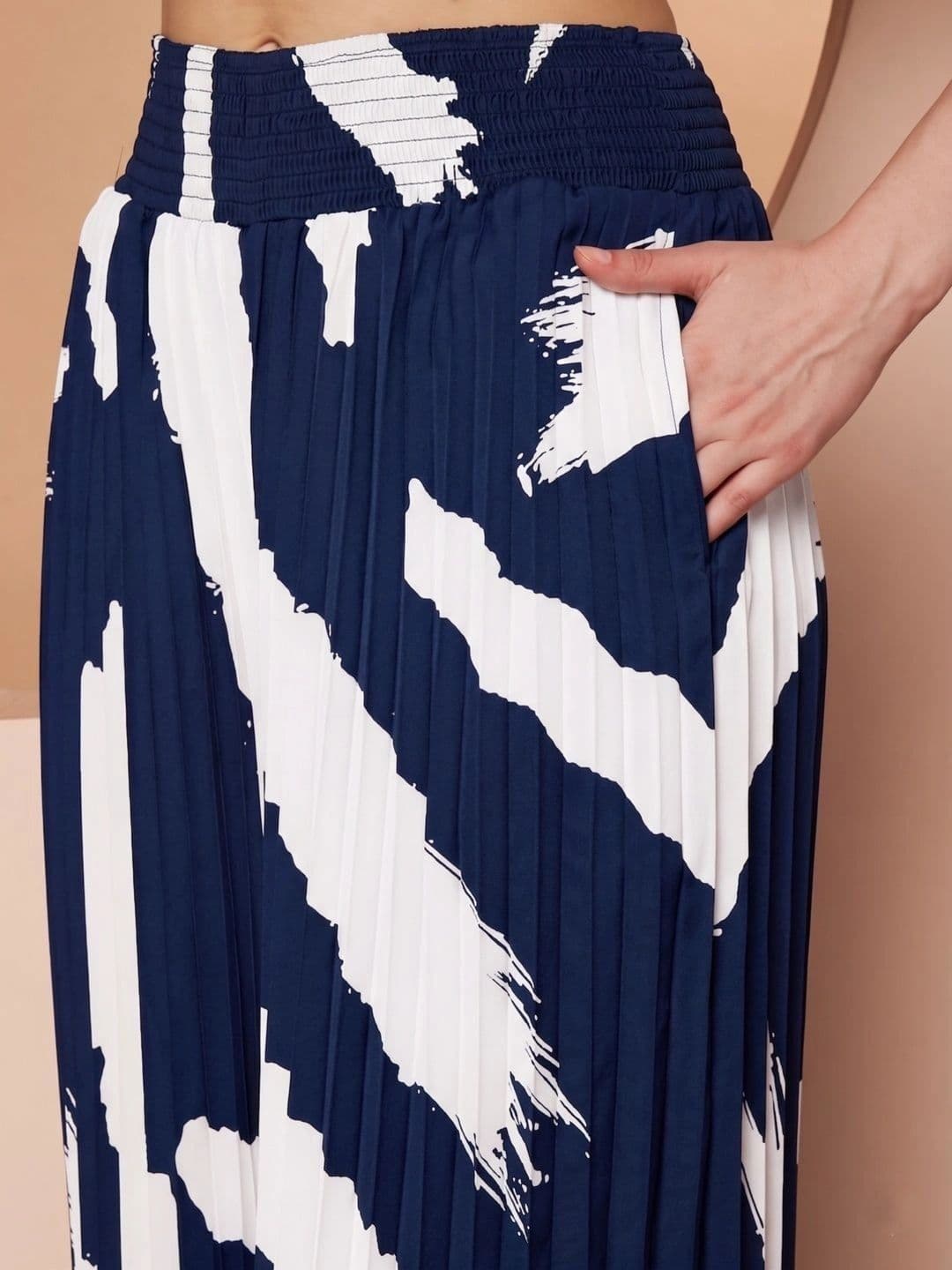 CORSICA Women Printed Palazzos thumbnail 5