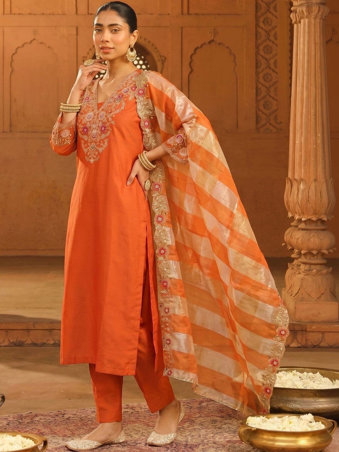 all about you Women Ethnic Motifs Embroidered Regular Mirror Work Kurta with Trousers & With Dupatta thumbnail 2