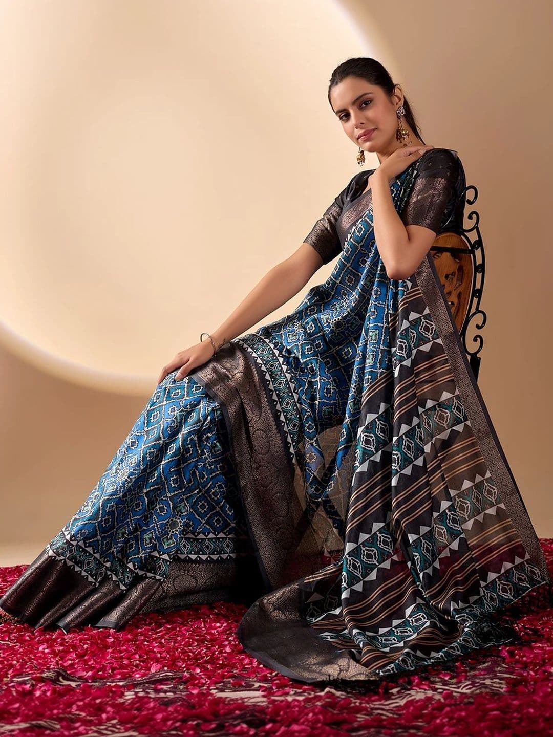 Moda Rapido Zari Silk Blend Designer Saree thumbnail 2