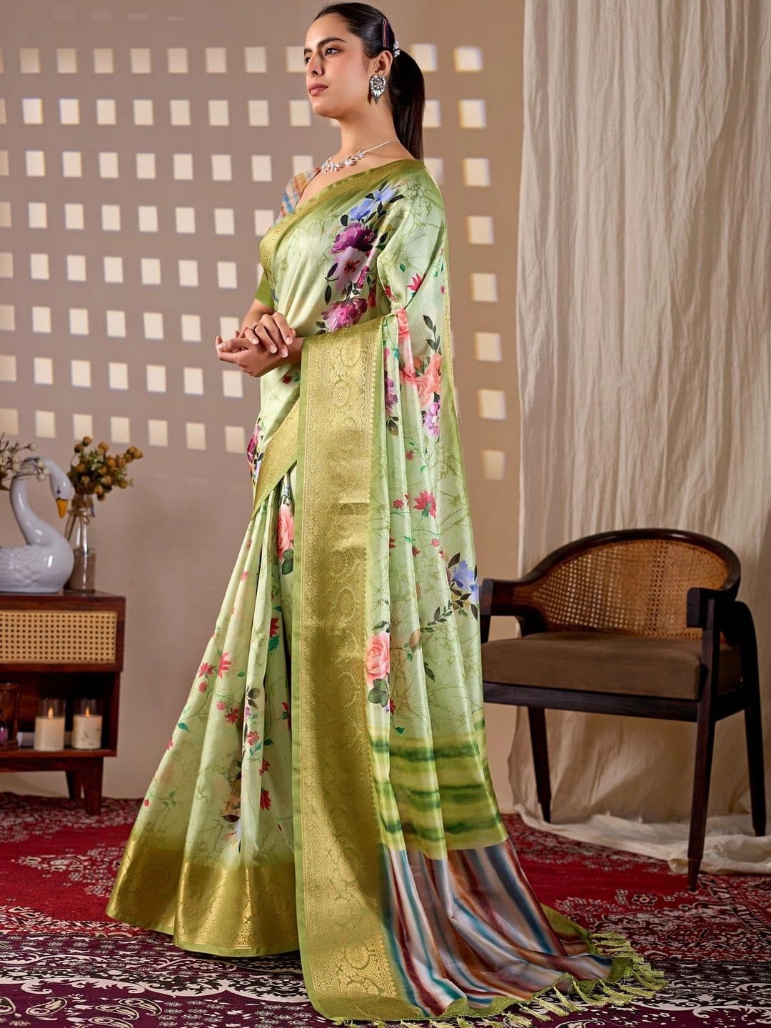Moda Rapido Floral Zari Silk Blend Designer Saree thumbnail 2