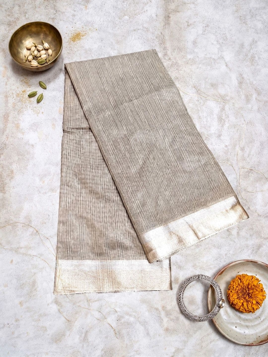 Naveera Zari Linen Blend Banarasi Saree thumbnail 5