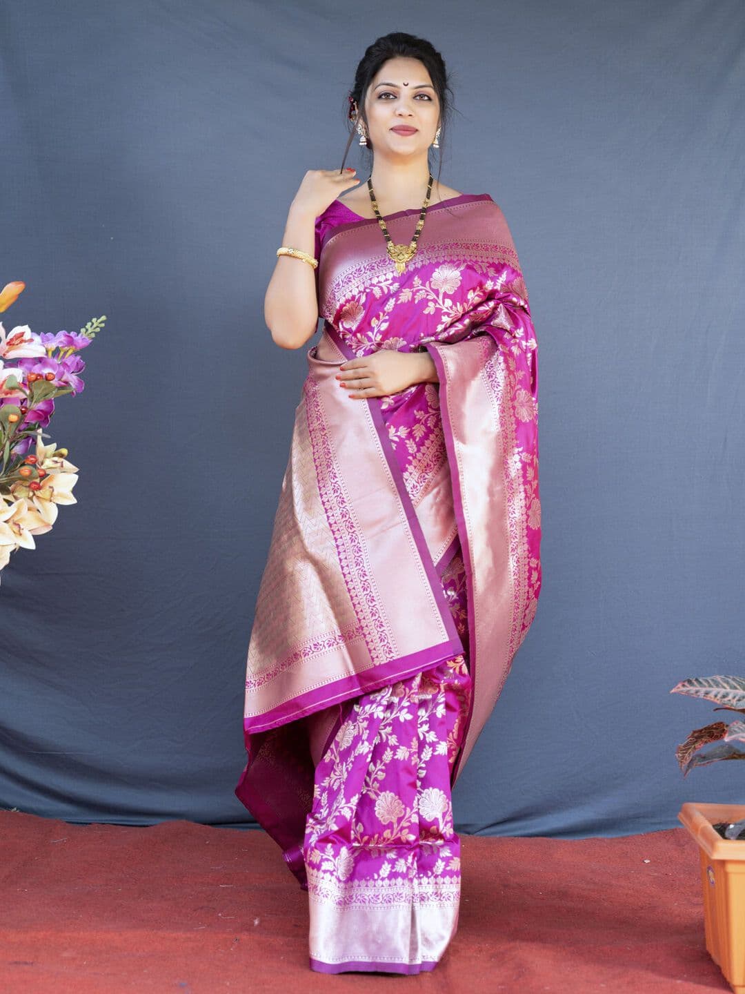 Dhaaga Ghar Woven Design Zari Art Silk Banarasi Saree thumbnail 5