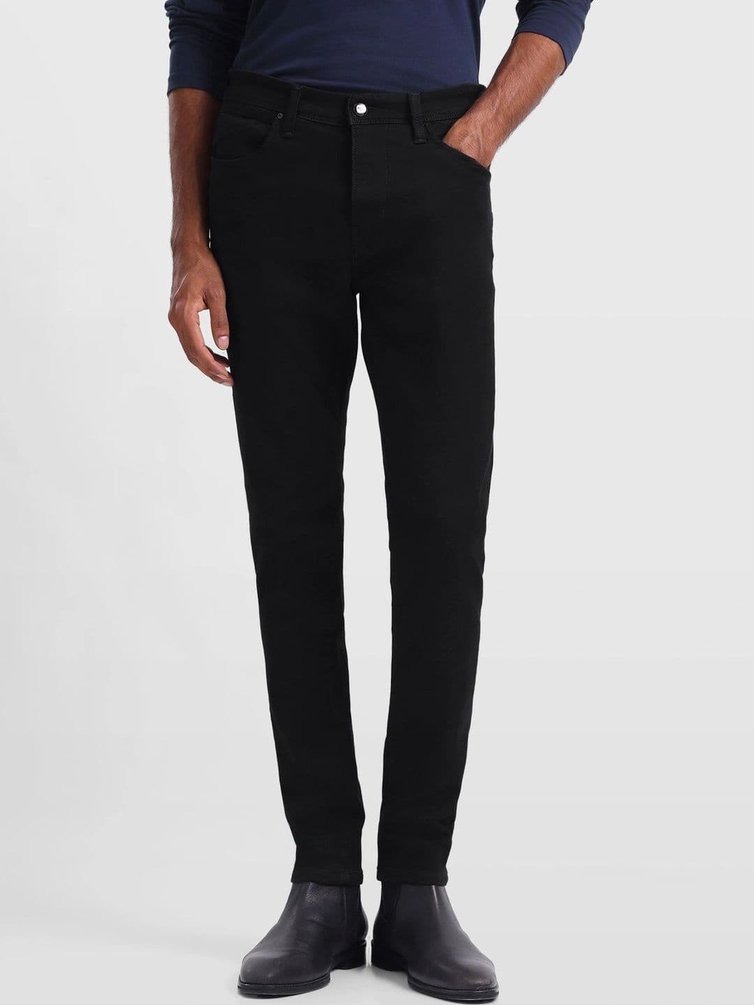 Arrow New York Men Tapered Fit Mid-Rise Stretchable Jeans thumbnail 2