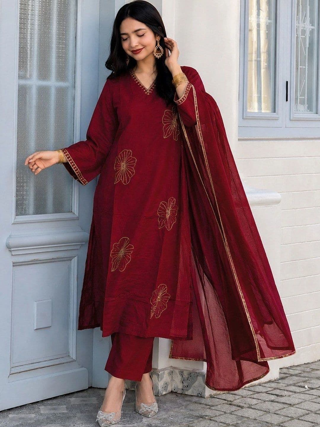 KALINI Women Floral Embroidered Regular Thread Work Silk Chiffon Kurta with Trousers & With Dupatta - view 1
