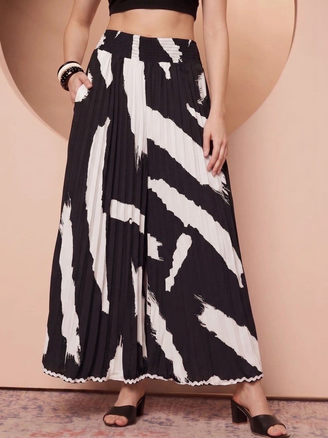 CORSICA Women Printed Palazzos thumbnail 6