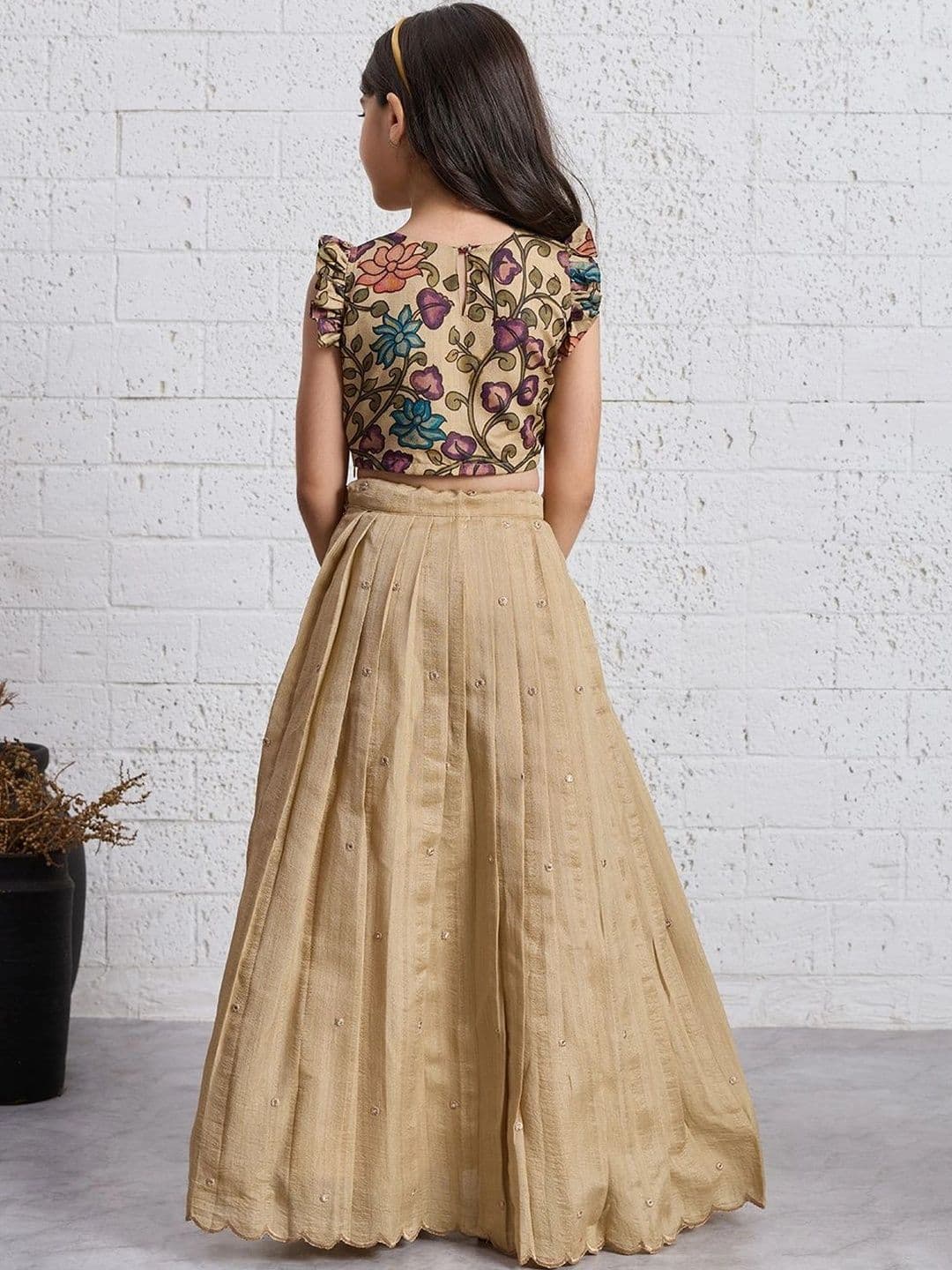 Tasarika Girls Printed Sequinned Ready to Wear Lehenga & thumbnail 4