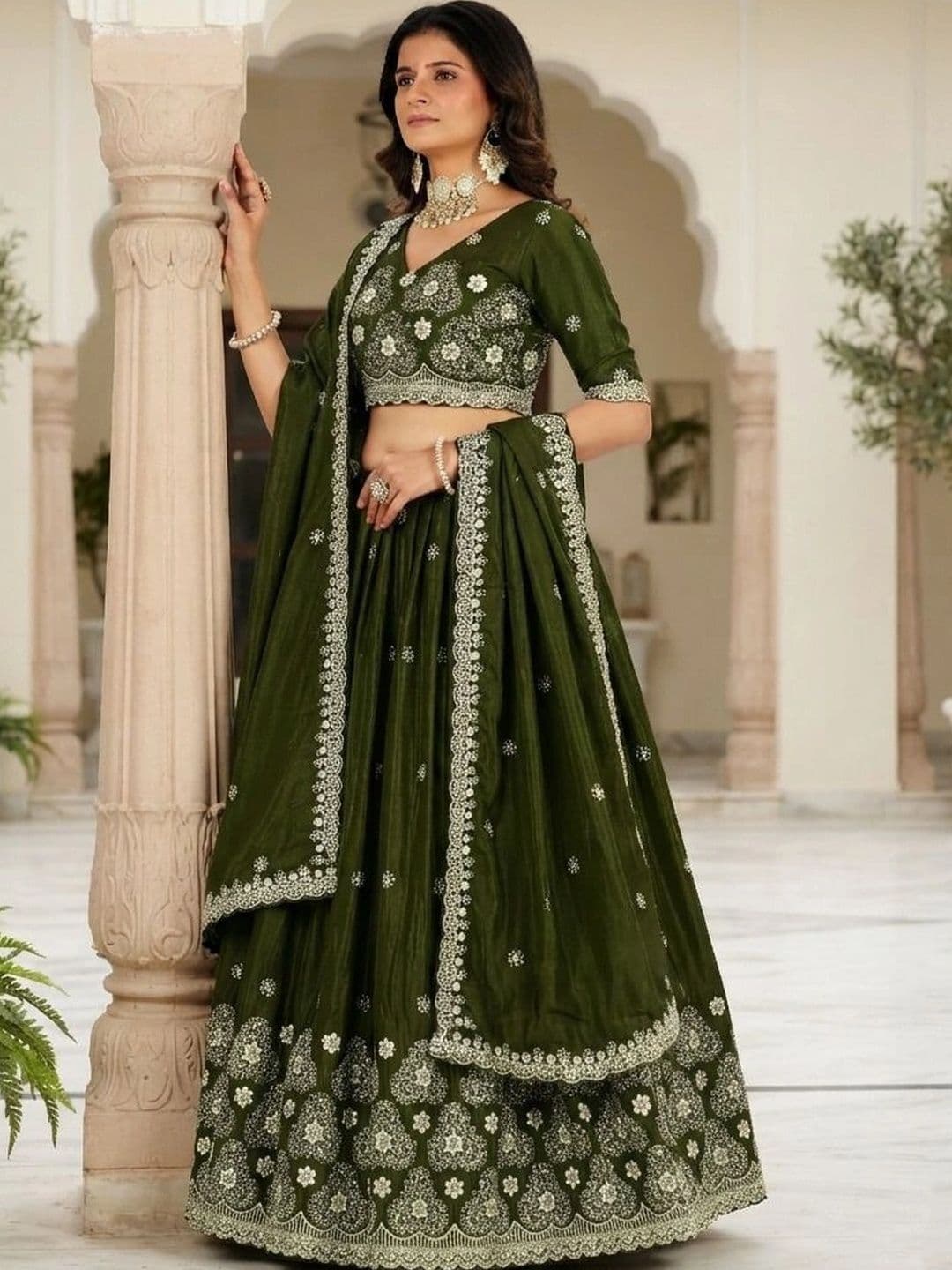 HERE&NOW Embellished Thread Work Semi-Stitched Lehenga & Blouse With Dupatta thumbnail 2