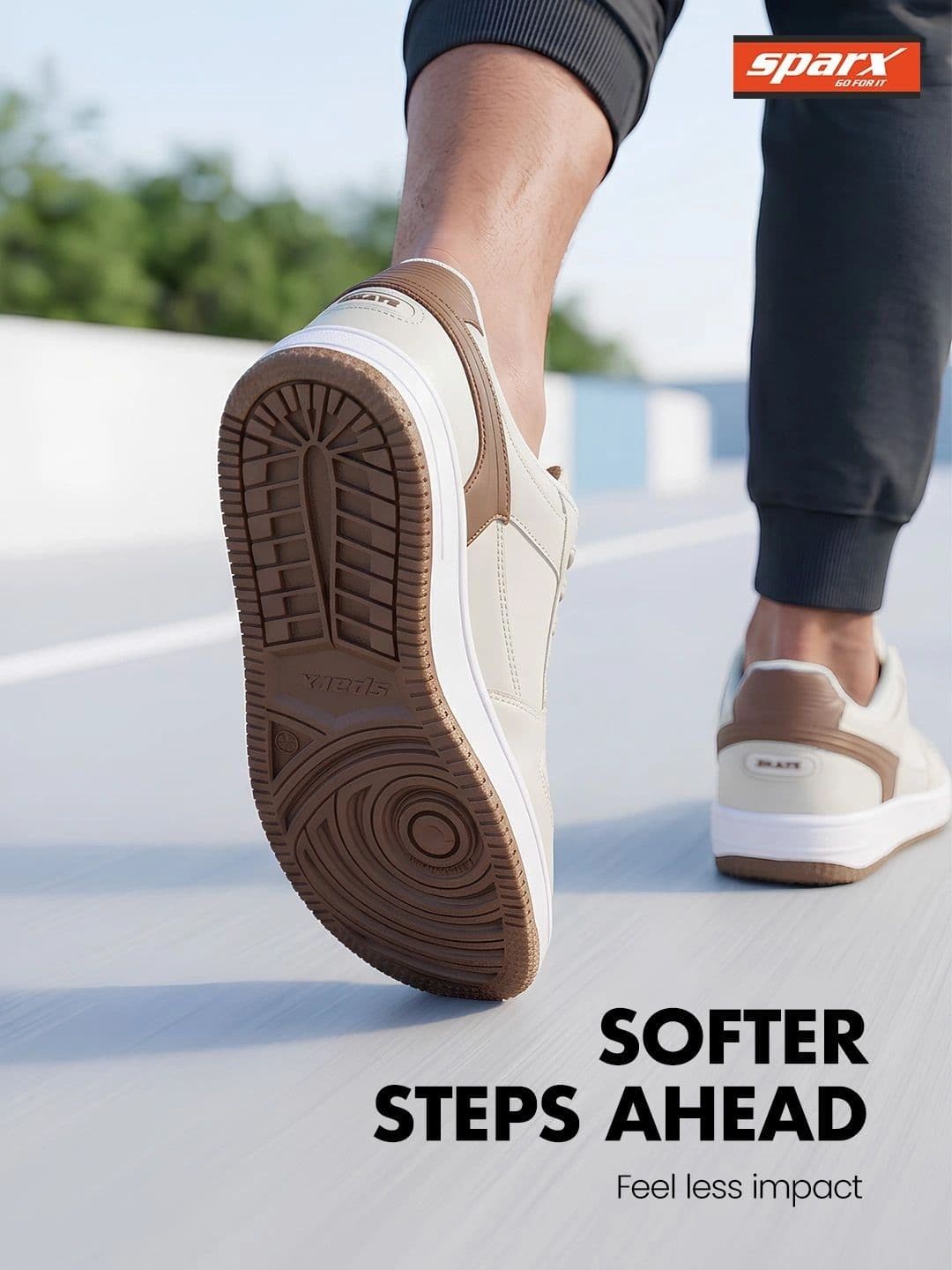 Sparx Men Colourblocked Sneakers thumbnail 2