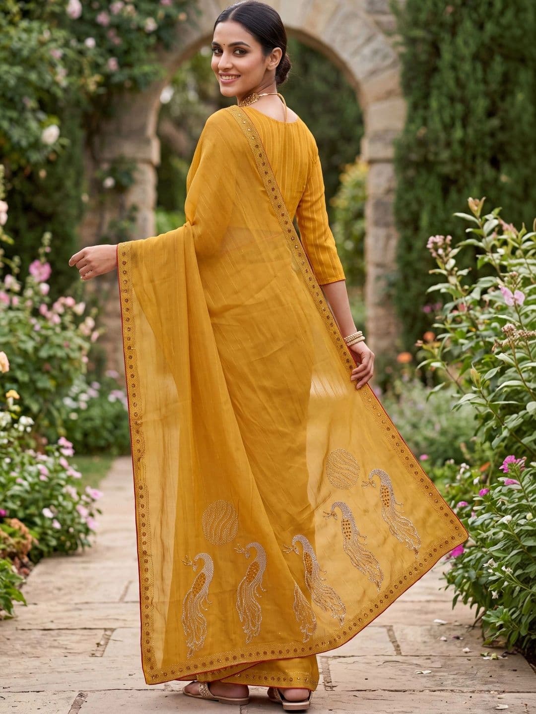 Jaipur Vogue Striped Poly Georgette Saree thumbnail 4