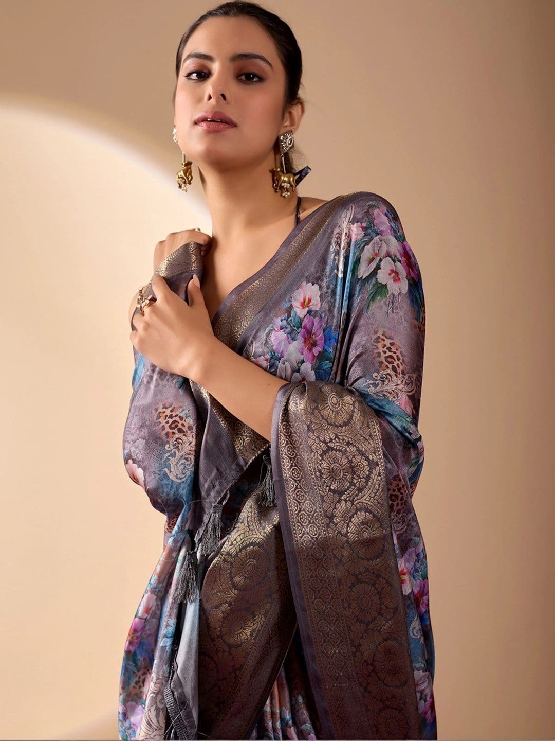 Moda Rapido Floral Zari Silk Blend Designer Saree thumbnail 7