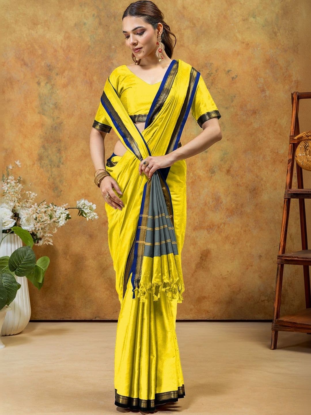 KALINI Zari Designer Gadwal Saree thumbnail 3
