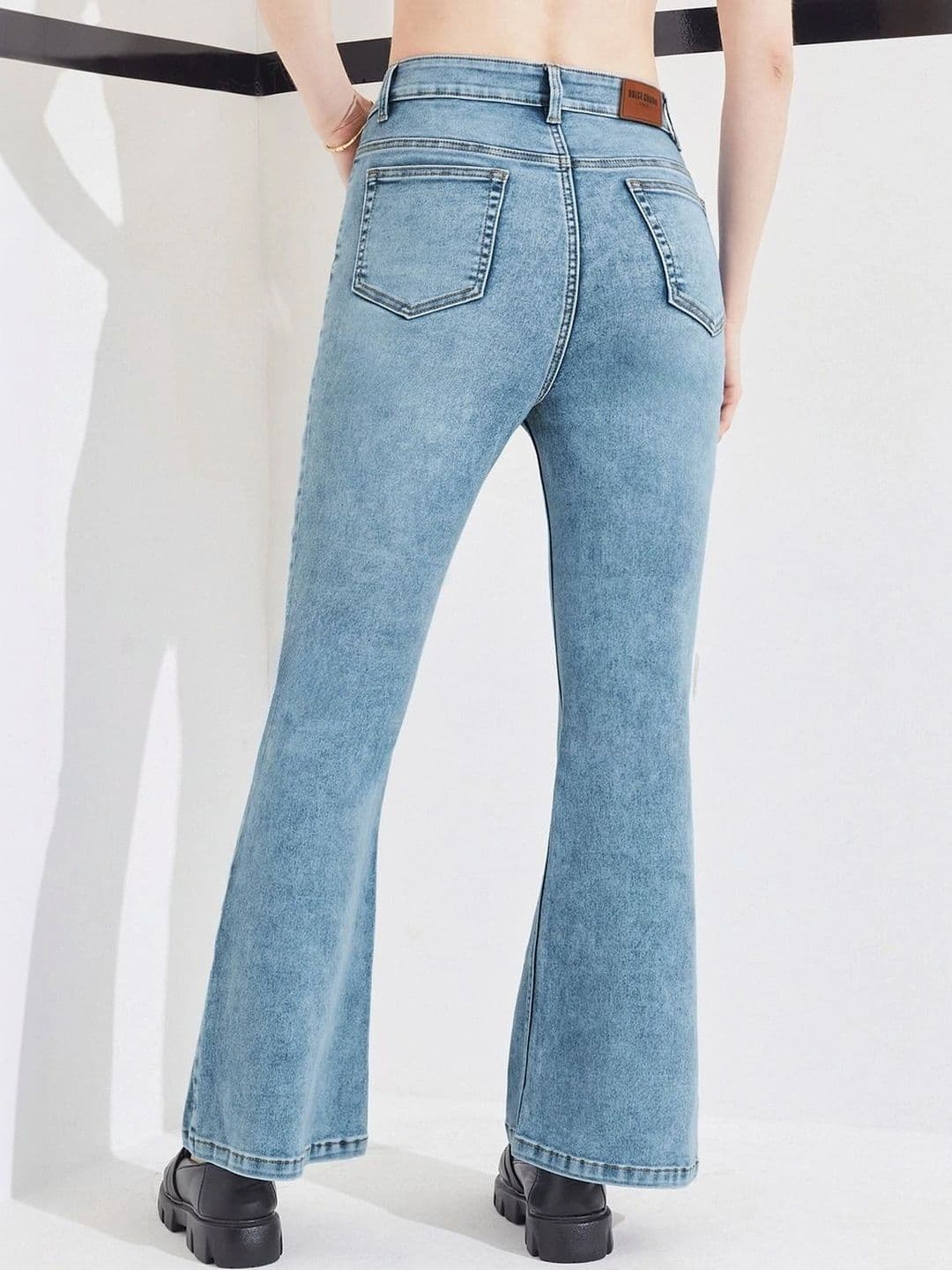DOLCE CRUDO Women Bootcut High-Rise Light Fade Stretchable Jeans thumbnail 2