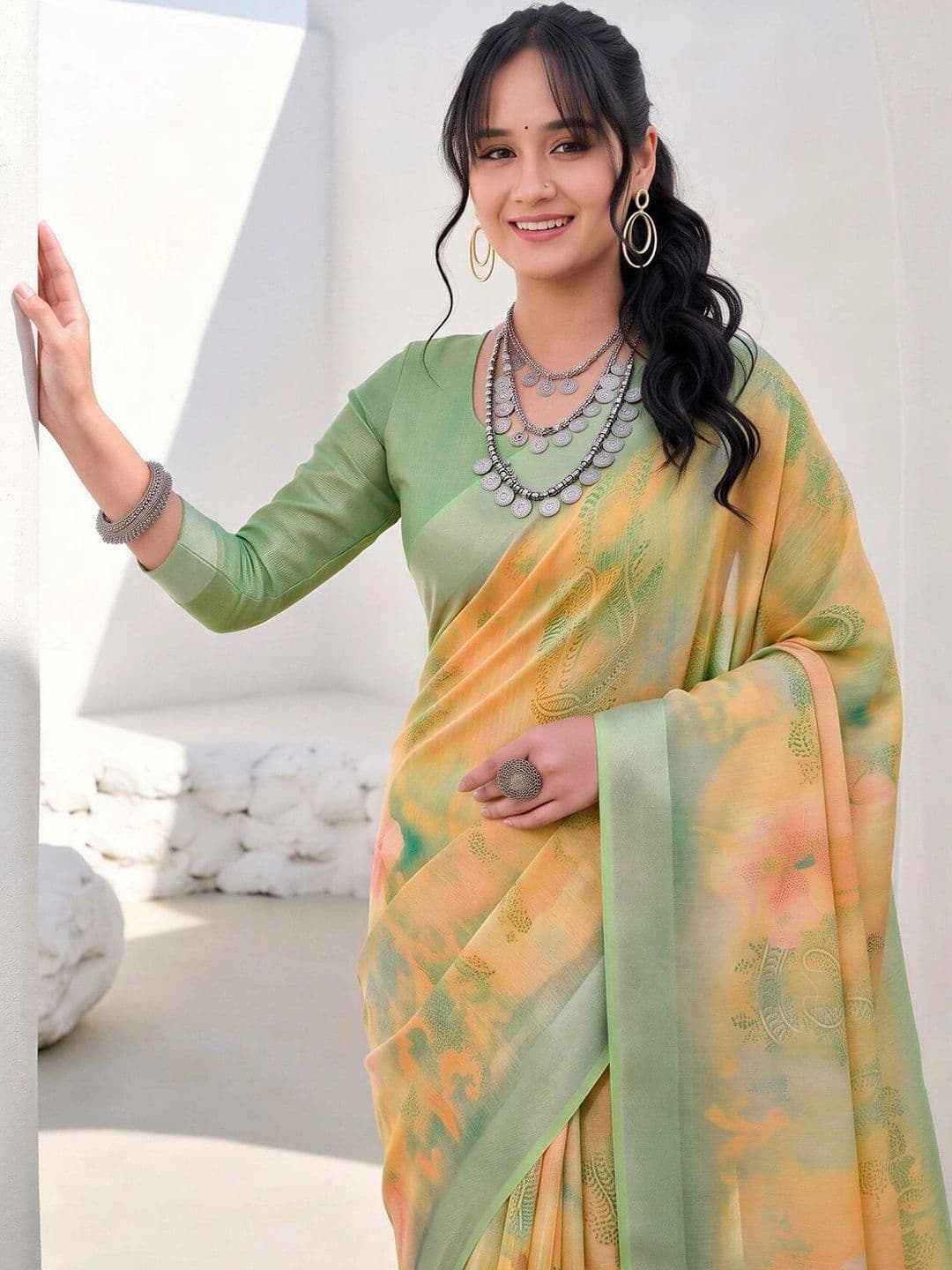 Anouk Floral Zari Fusion Block Print Saree thumbnail 7