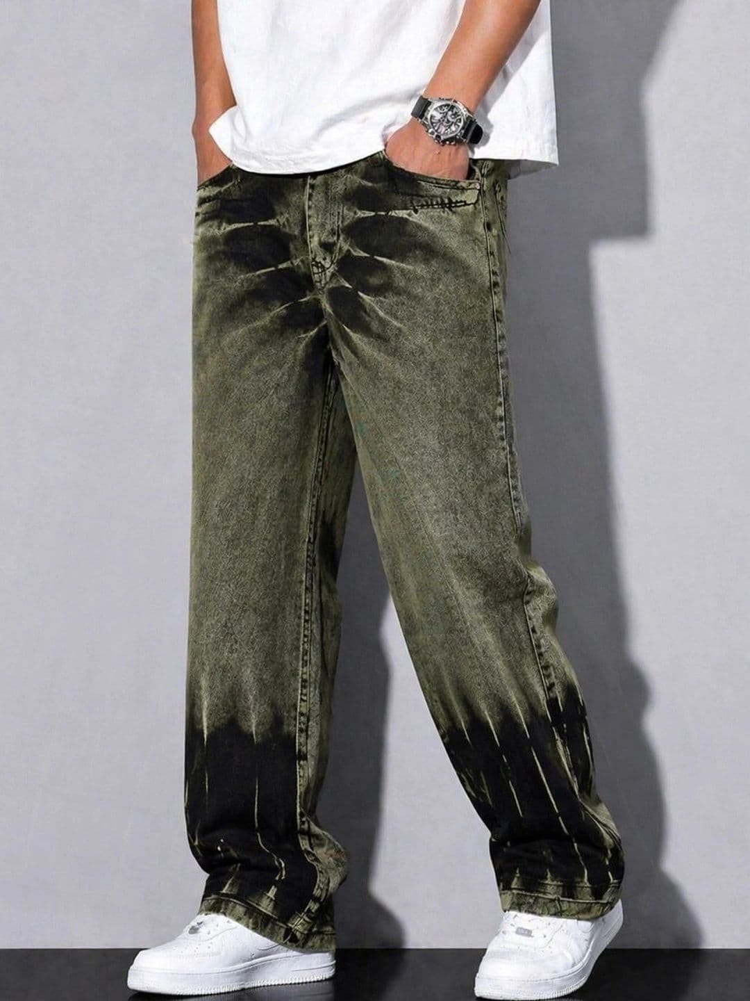 VERTICALS Men Straight Fit Mid-Rise Acid Wash Jeans thumbnail 2
