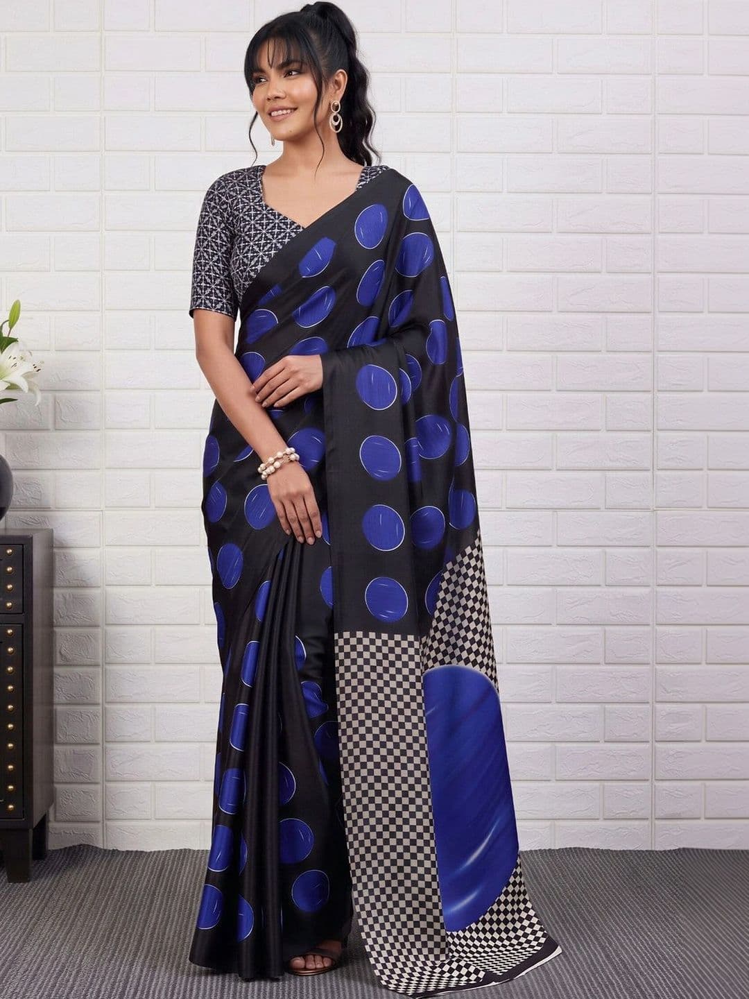 Anouk Polka Dot Satin Designer Banarasi Saree thumbnail 2