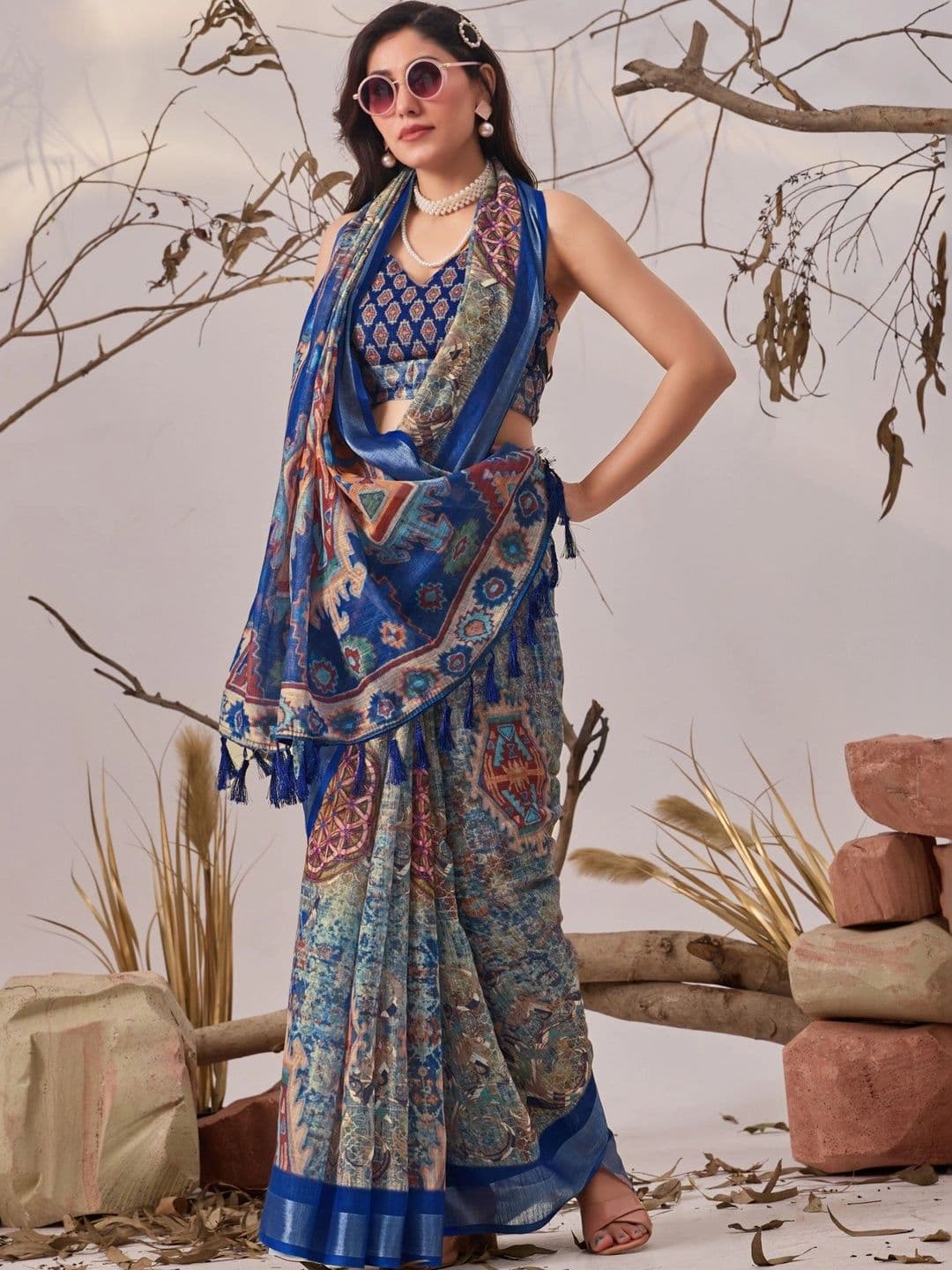 Moda Rapido Ethnic Motifs Linen Blend Designer Saree thumbnail 3