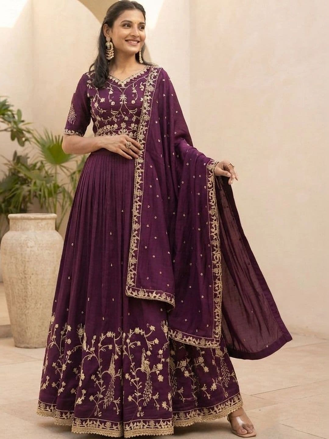 HERE&NOW Embroidered Thread Work Semi-Stitched Lehenga & Blouse With Dupatta thumbnail 2