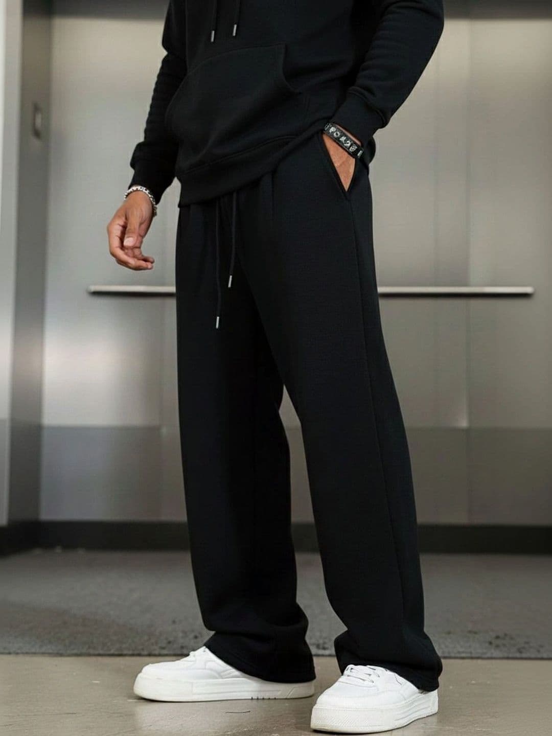 Daphne Maurier Men Regular Fit Training Joggers thumbnail 2