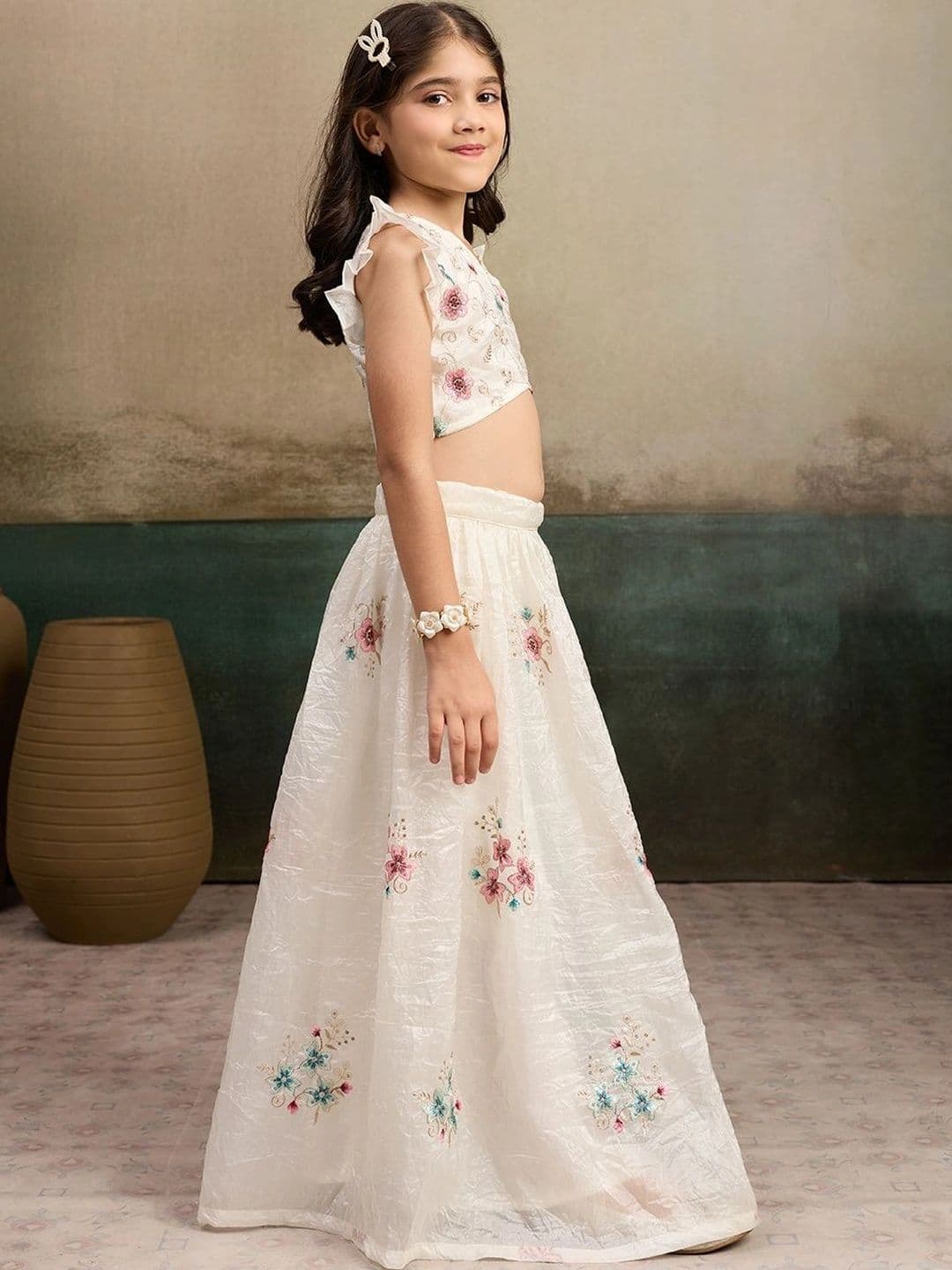 Tasarika Girls Embroidered Thread Work Ready to Wear Lehenga & thumbnail 6