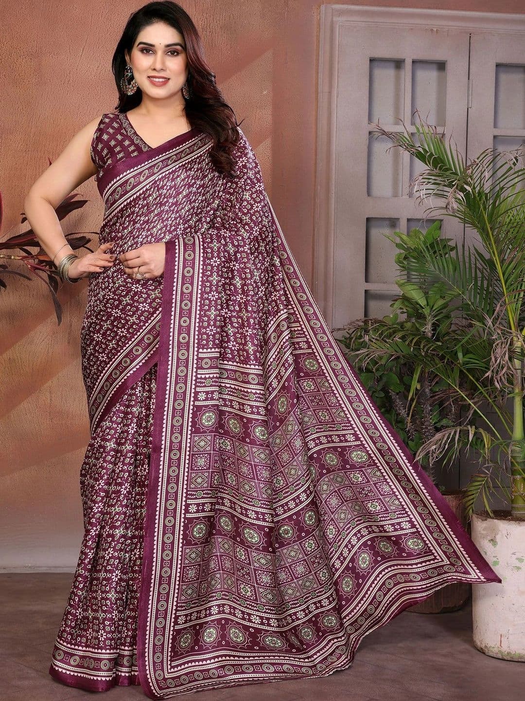 NIRVAAN Floral Art Silk Saree - view 1