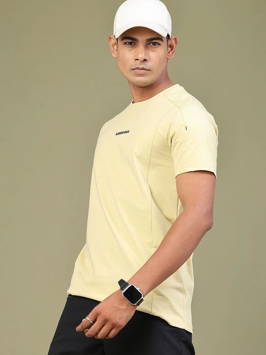 V-Mart Men Typography Slim Fit T-shirt - view 1