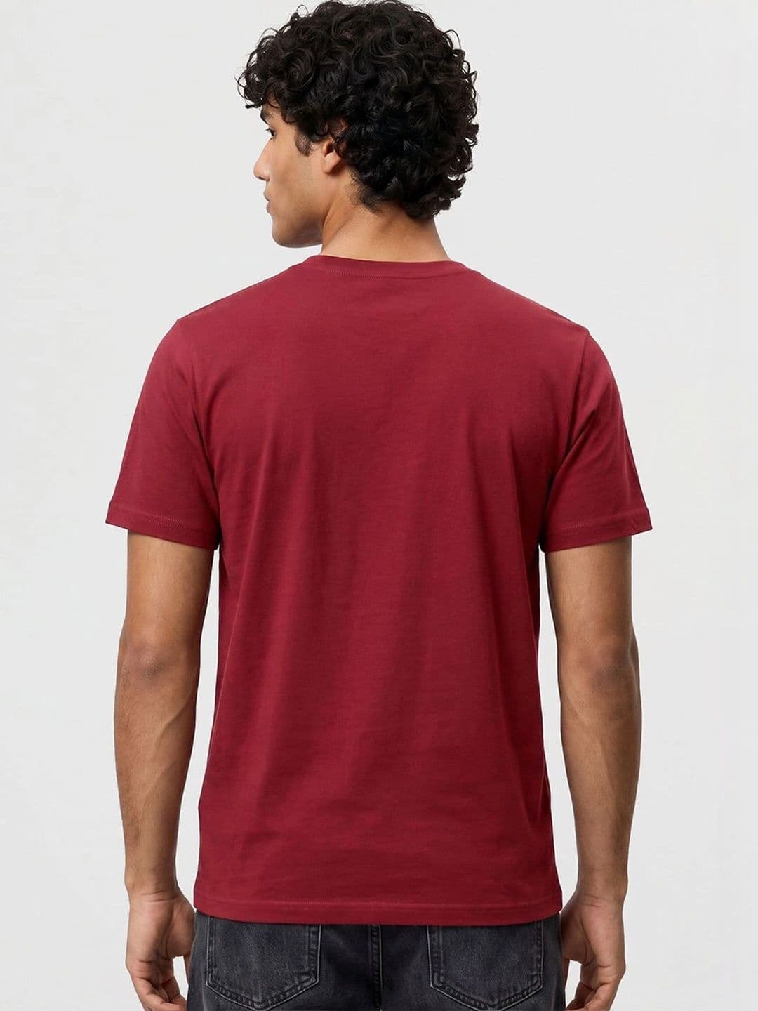 Bewakoof Men's Red Meaw Cat Graphic Printed T-shirt thumbnail 5