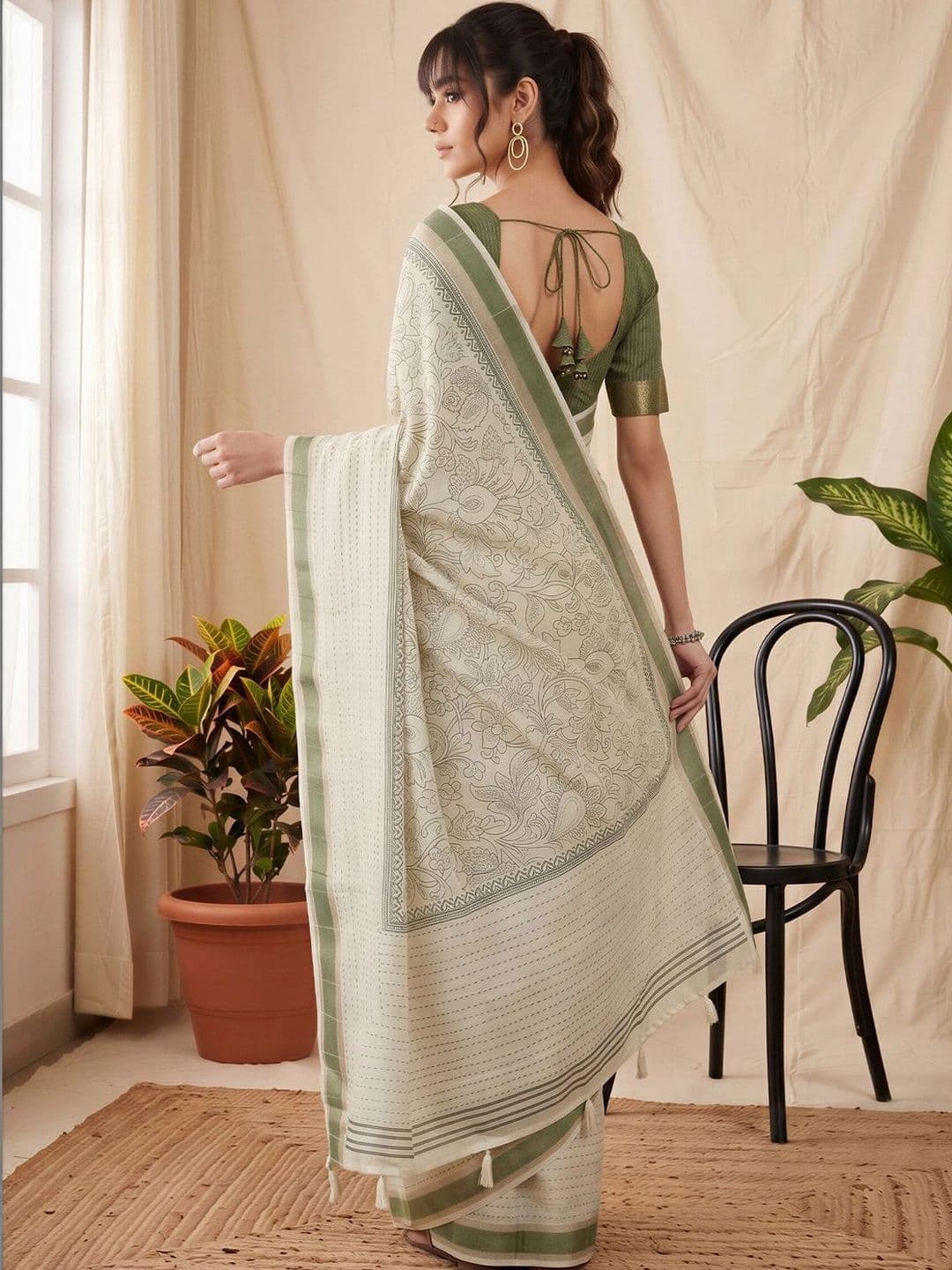 Anouk Striped Silk Cotton Designer Chanderi Saree thumbnail 3