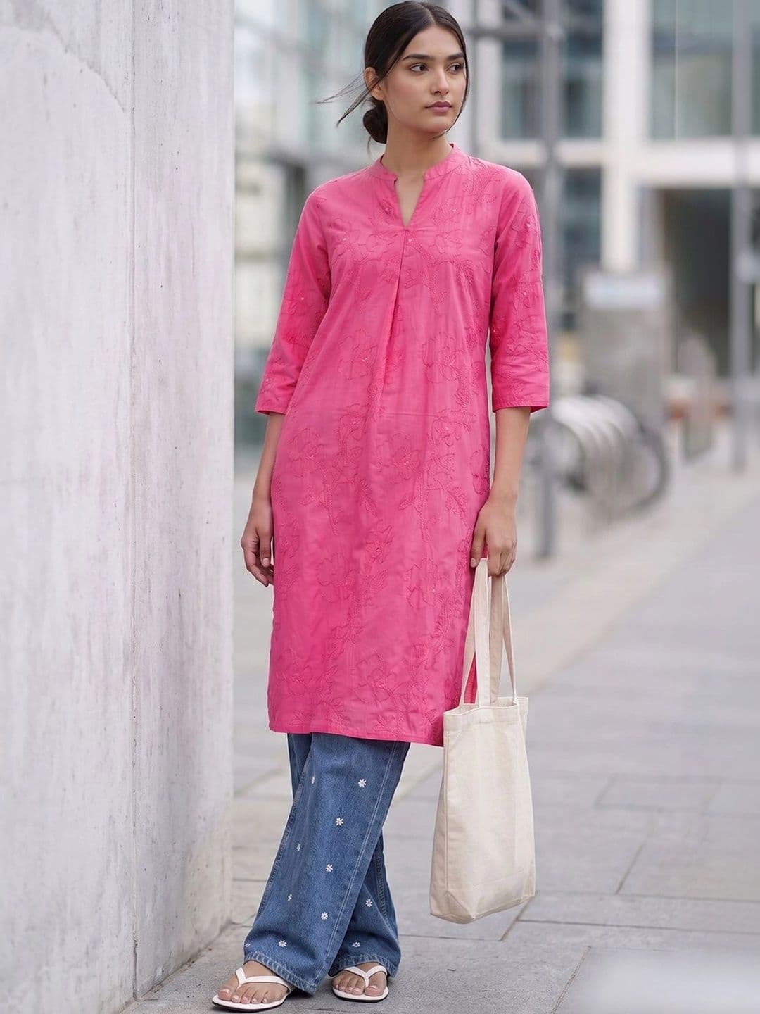 Melange by Lifestyle Women Floral Embroidered Kurta - view 1