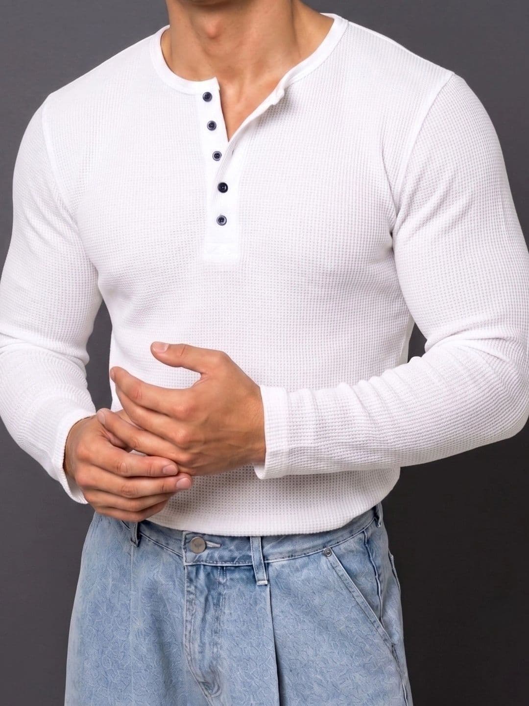 Azizan Men Henley Neck T-shirt - view 1