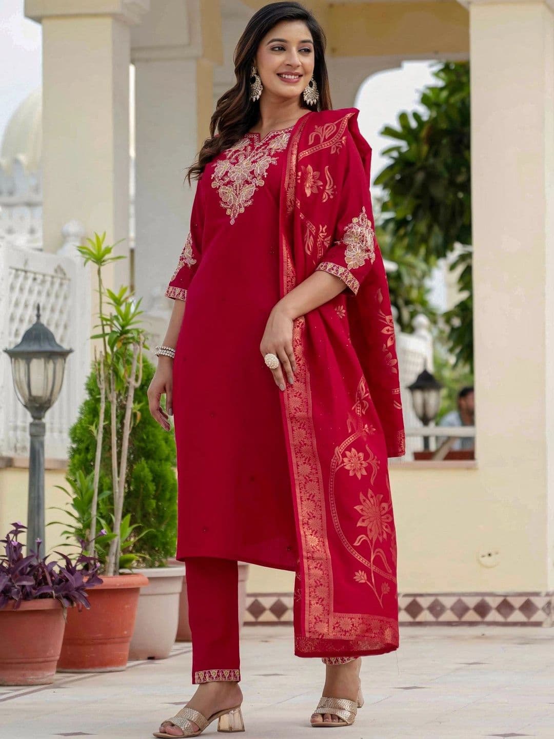 Sangria Women Ethnic Motifs Embroidered Regular Thread Work Kurta with Trousers & With Dupatta thumbnail 5