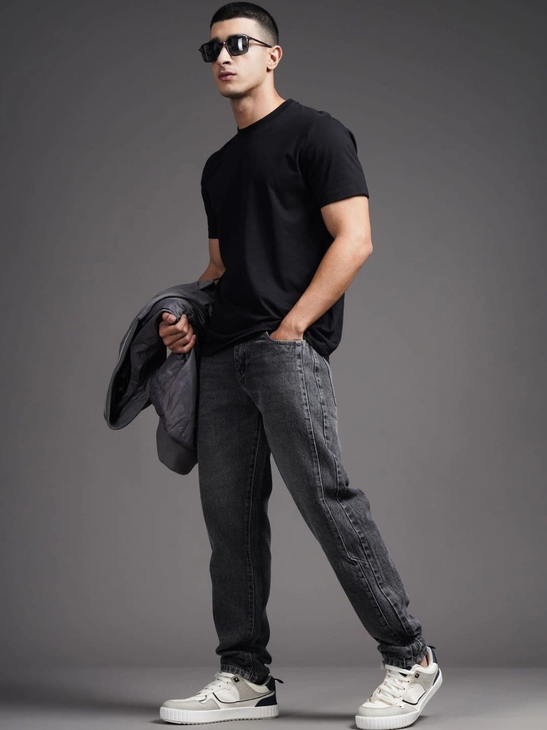 PAUL STREET Men Comfort Tapered Fit Mid-Rise Jeans thumbnail 3
