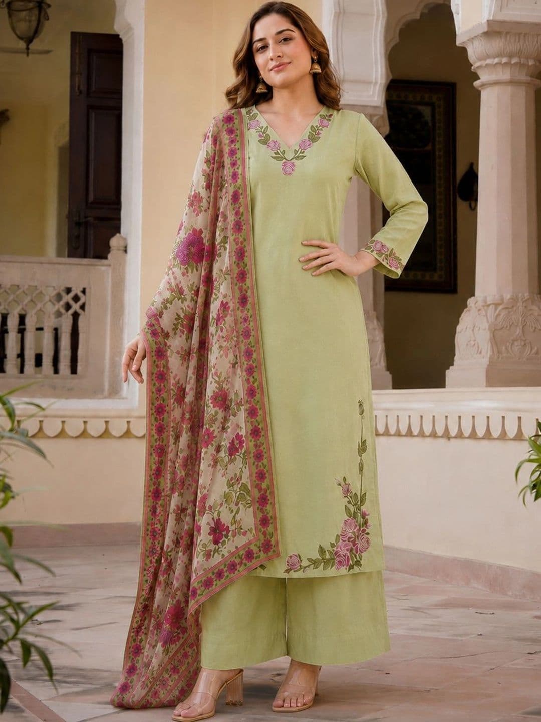 Aaghnya Women Floral Embroidered Regular Thread Work Kurta with Palazzos & With Dupatta thumbnail 5